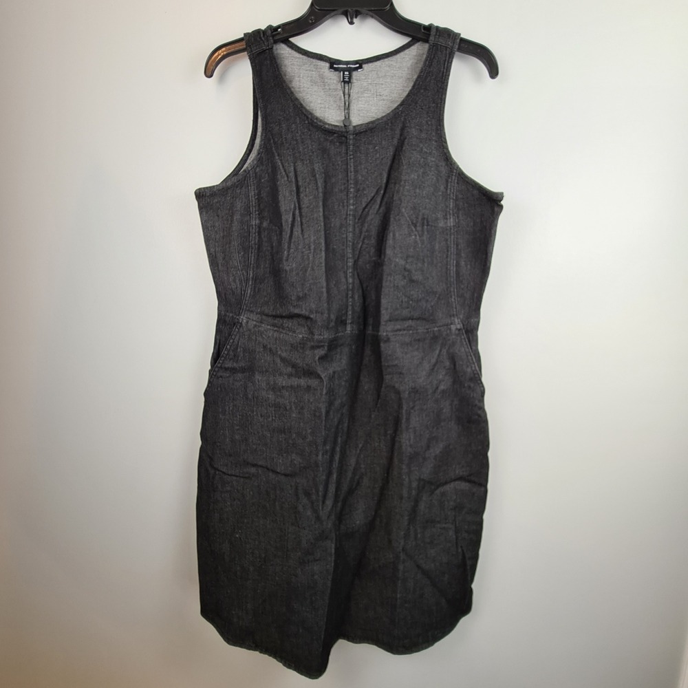 Universal Standard Black Denim Pinafore Dress XS Utility Fade Out Pockets Dark